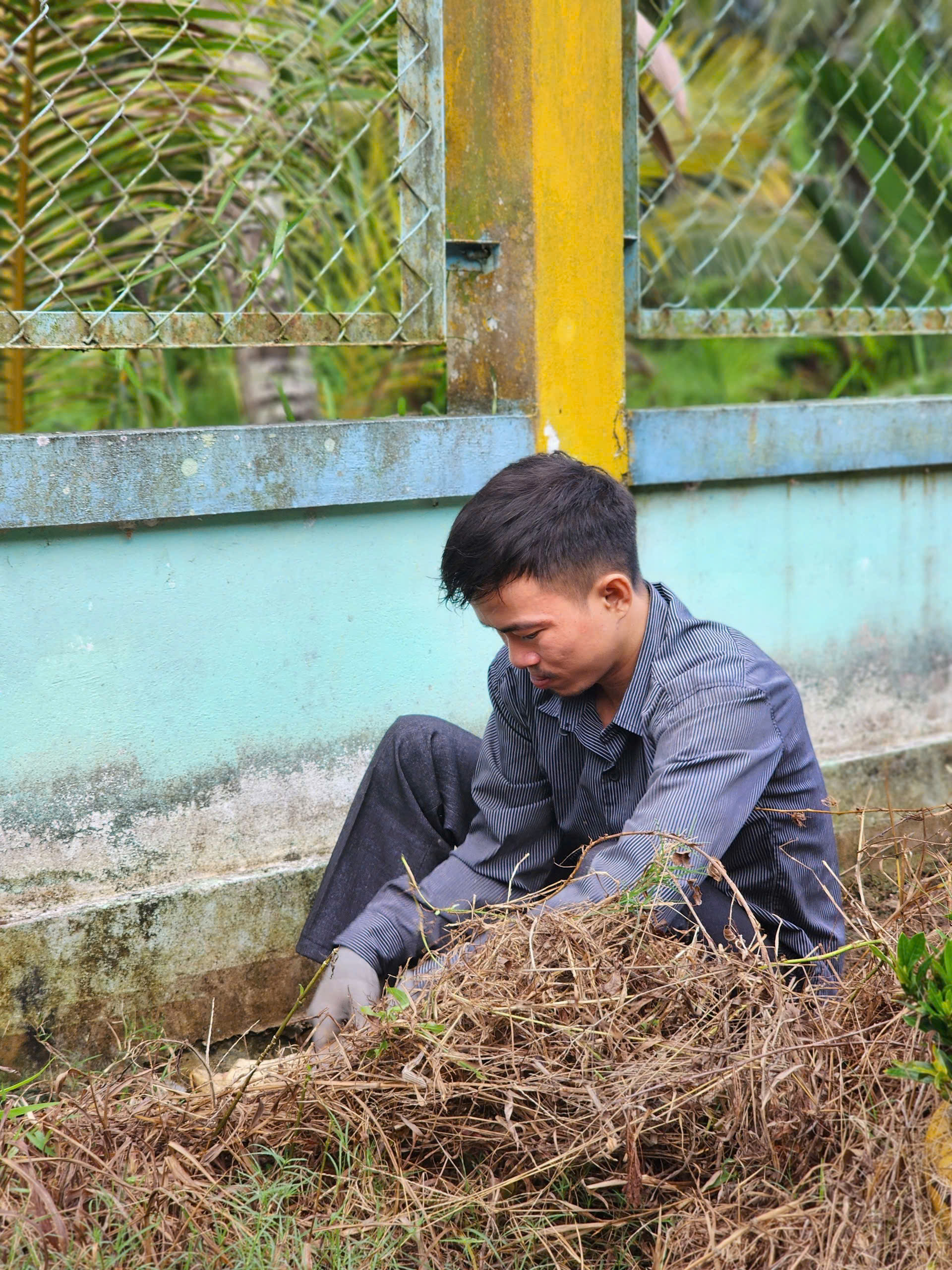 ĐỒNG CHÍ NGUYỄN VĂN THƯỞNG – BÍ THƯ CHI ĐOÀN ẤP SỐ 3, XÃ MỸ CẨM – GƯƠNG ĐOÀN VIÊN TIÊU BIỂU TRONG HỌC TẬP VÀ LÀM THEO TẤM GƯƠNG ĐẠO ĐỨC, PHONG CÁCH HỒ CHÍ MINH